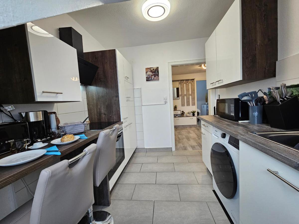 Exklusives Dachgeschoss-Apartment: Zentral in Kassel mit Highspeed-Internet Exterior photo