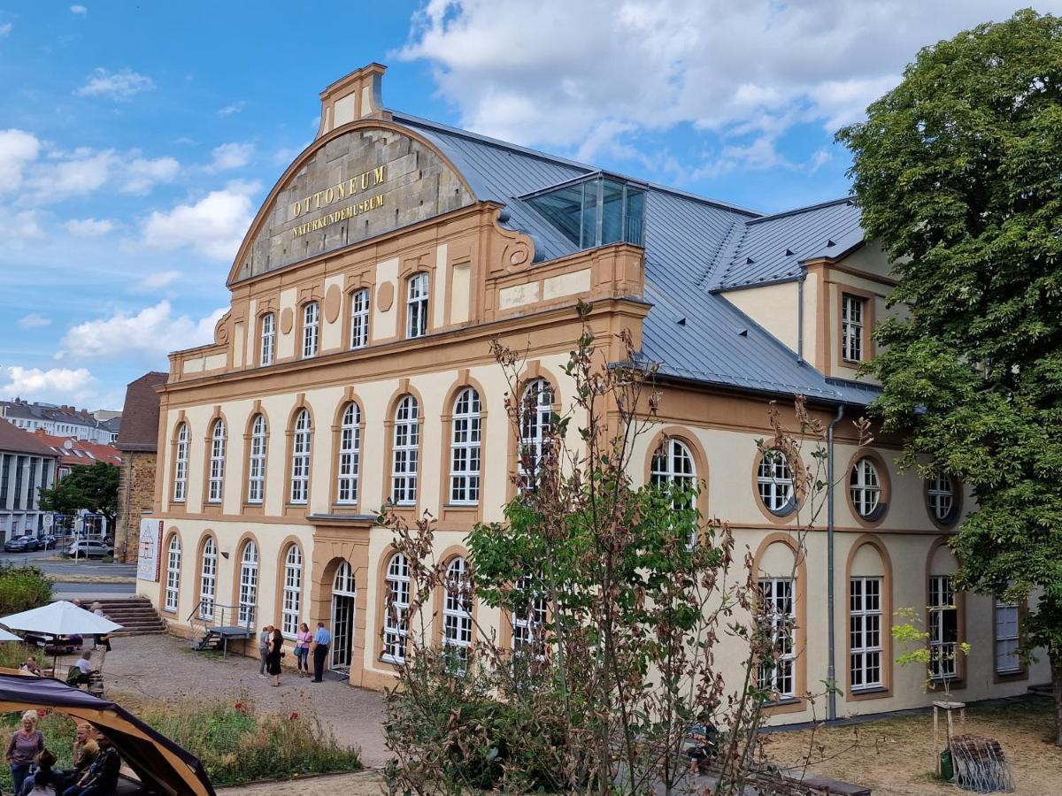 Exklusives Dachgeschoss-Apartment: Zentral in Kassel mit Highspeed-Internet Exterior photo